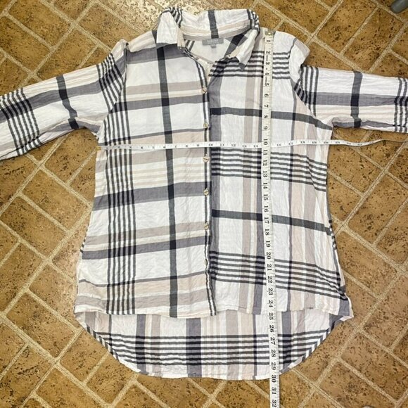 Habitat Plaid Button Down Lagenlook Top - Picture 10 of 10